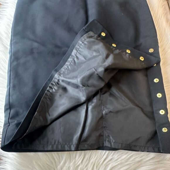 Worthington Black Pencil Skirt With Snap Button Detail Size 4 - Picture 4 of 11